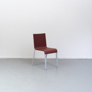 Vitra .03 Stoel Rood Kunststof (Stapelbaar) - Aluminium