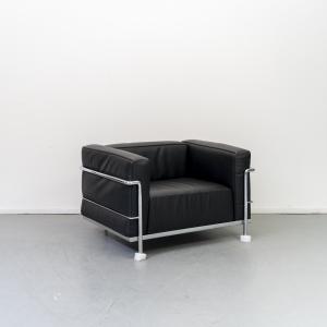 Cassina Le Corbusier LC3 Fauteuil Zwart Leer