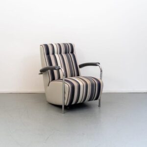 Leolux Scylla Hoog Fauteuil Grijs/Wit/Zwart Stof