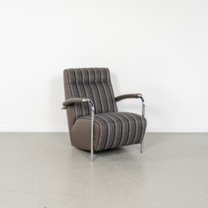 Leolux Scylla Hoog Fauteuil Gestreept Stof/Bruin Leer