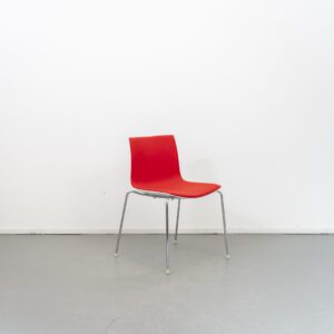Arper Catifa 46 Stoel Rood Stof/Wit Kunststof - Chroom