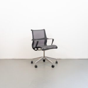Herman Miller Setu Graphite Lyris 2 - Graphite