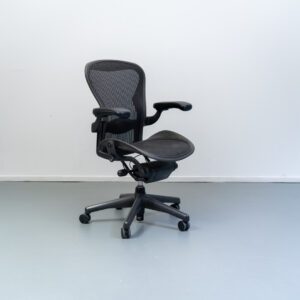 Herman Miller Aeron Graphite Pellicle Maat C - Graphite