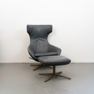 Leolux Caruzzo Plus Fauteuil Antraciet Leer + Hocker