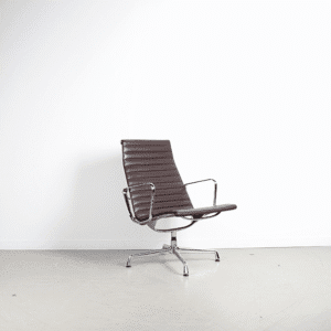 Vitra Eames EA 116 Fauteuil Bruin Leer - Aluminium