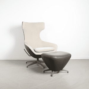 Leolux Caruzzo Fauteuil Beige/Antraciet Stof + Hocker