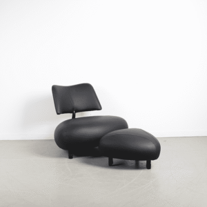Leolux Pallone Fauteuil Zwart Leer + Hocker