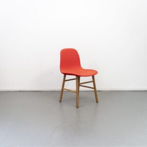Normann Copenhagen Stoel Oranje Kunststof - Hout