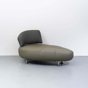 Leolux Kikko Chaise Longue Fauteuil Olijfgroen Leer