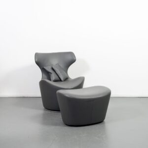 B&B Italia Piccola Papilio Fauteuil Grijs Leer + Hocker