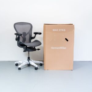 Herman Miller Aeron Remastered Graphite Pellicle Maat C - Graphite
