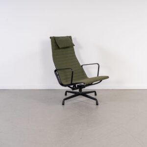 Vitra Eames EA 124 Fauteuil Groen Hopsak - Zwart