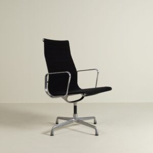 Vitra Eames EA 112 Stoel Zwart Hopsak - Aluminium